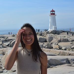 Meet your Posher, Sarah